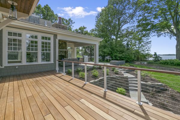 Deck Service in Olympia